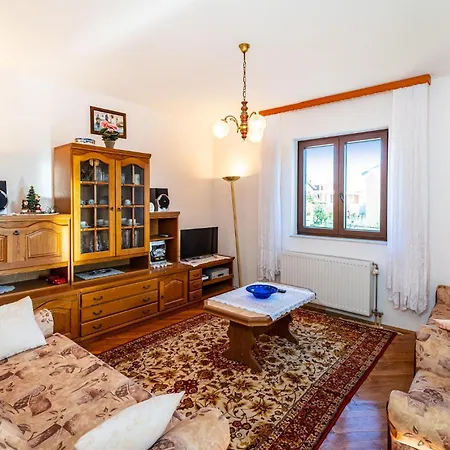 2 Bedroom Cozy In *